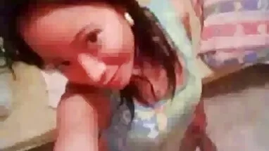 Tóc vàng, cô bé nhặt và cô giáo thảo xxx quay phim