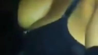 Khiêu gợi Dame khiêu dâm trên xéc cô giáo thảo ghế